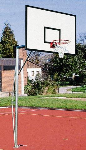 Basketbalová konstrukce - vyložení 165 cm
