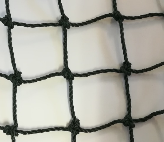 Síť PE 40/3 mm, tmavě zelená, stáčená, různé kusy za zvýhodněnou cenu